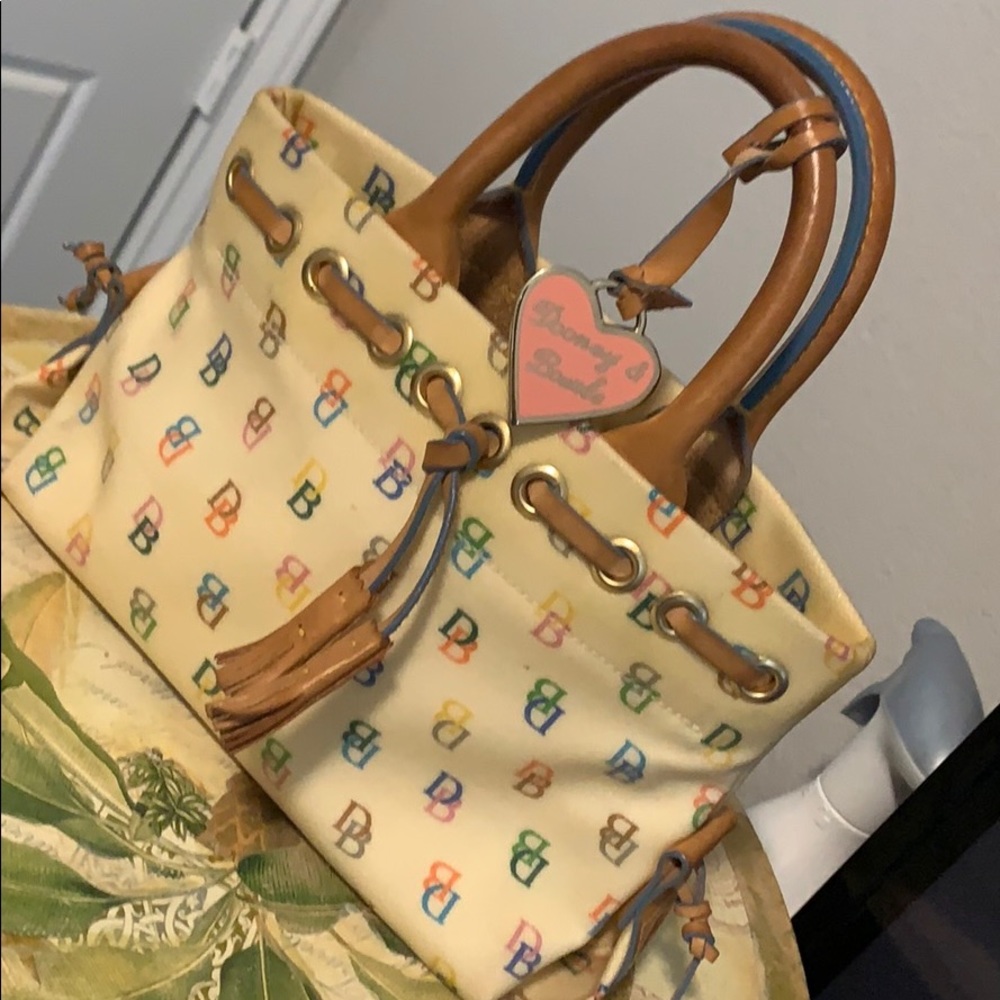 purse - Picture 3 of 6
